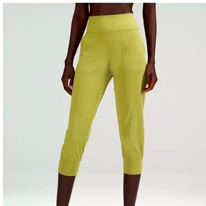 NWT Lululemon Align High-Rise Cropped Jogger size 2
